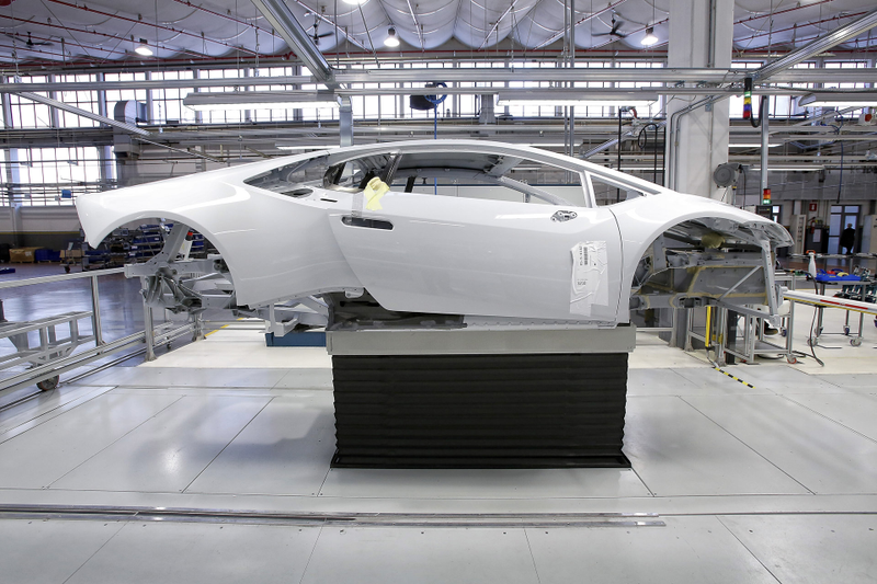 Illustration for article titled How Lamborghini Builds The Huracan